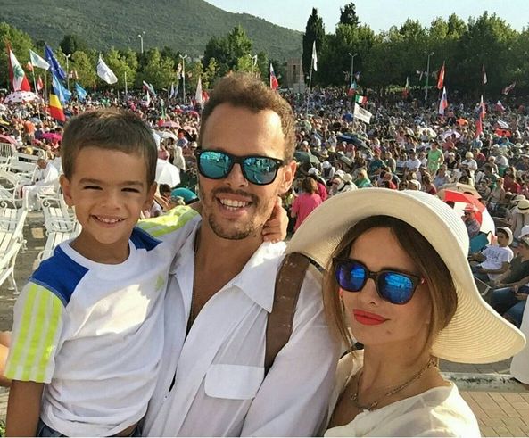 Severina Vučković sa Igorom Kojićem i sinom Aleksandrom, foto: Instagram