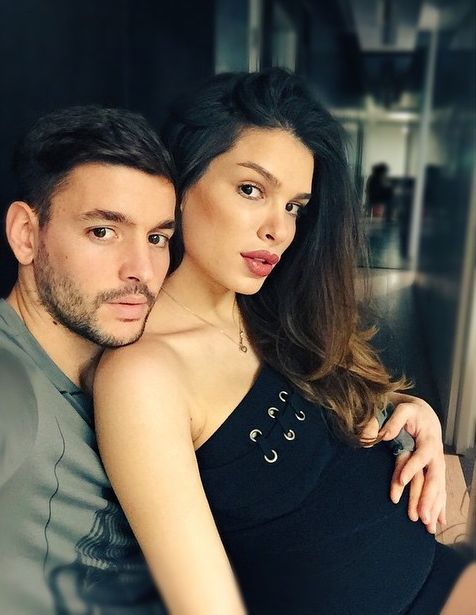 Jovana i Filip Đorđević sa ćerkom, foto: Instagram