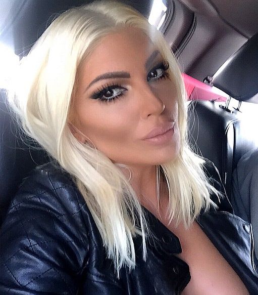 Jelena Karleuša sa ćerkama, foto: Andreja Damjanović